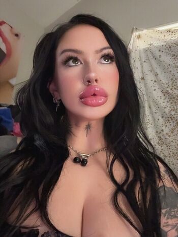 Full leaked Sum r private photo