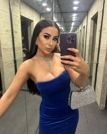 Full leaked Sumeyye private photo