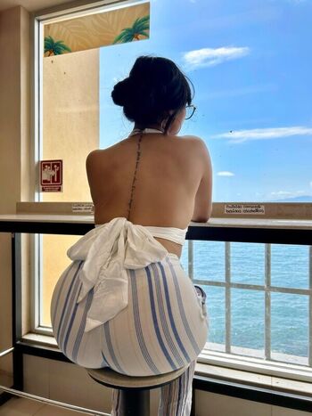 Full leaked Sun zuunl private photo