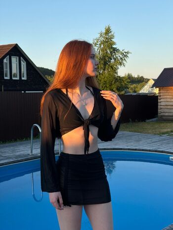 Full leaked Sunblumer page private photo