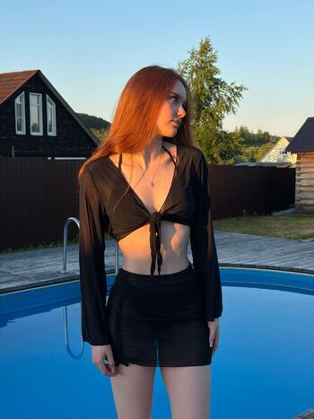 Full leaked Sunblumer page private photo