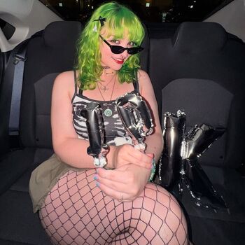 Full leaked Sunny flowrs private photo
