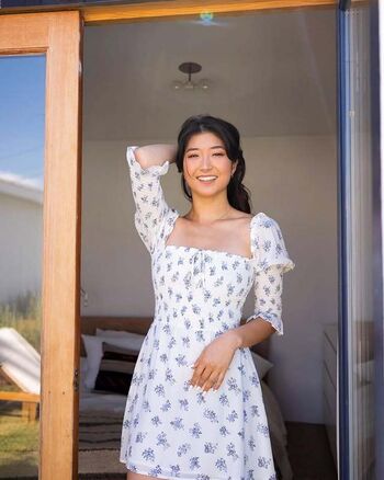 Full leaked Sunnyliachoi private photo