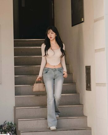 Full leaked Sunwoo page private photo