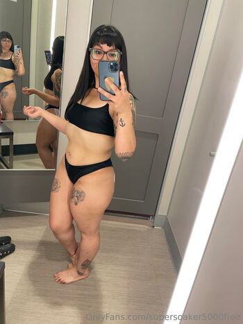 Full leaked Supersoakerfree private photo