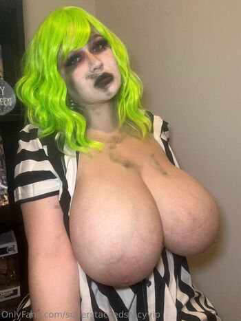 Superstacked Stacy