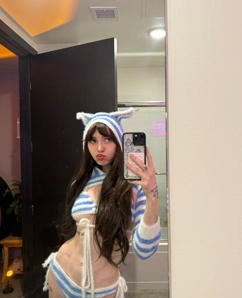 Full leaked Supposedlyjulia private photo