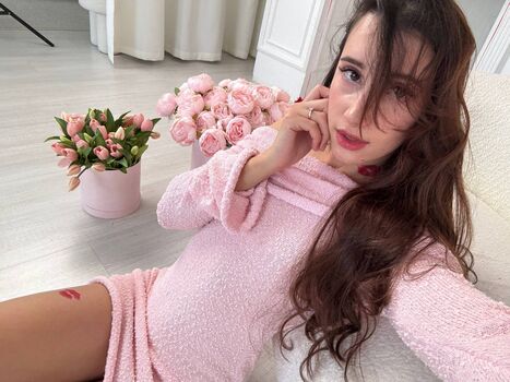 Full leaked Suprabae page private photo