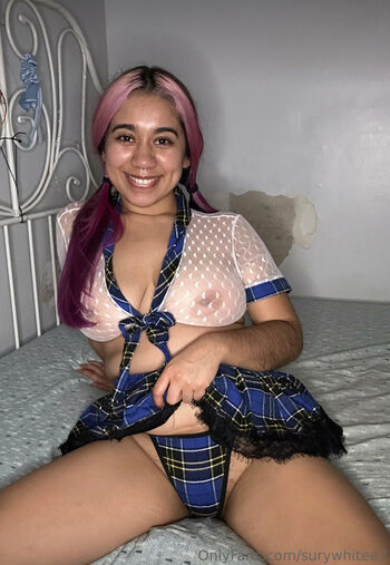 Full leaked Surywhitee private photo