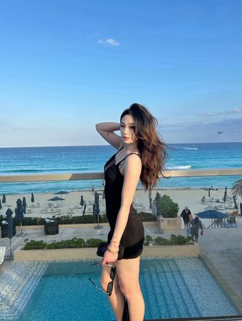 Full leaked Susansunn page private photo
