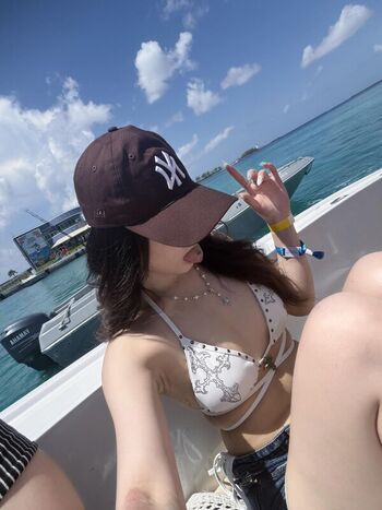 Full leaked Susansunn private photo