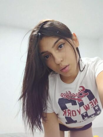 Full leaked Susi doll private photo