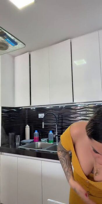 Full leaked Susy private photo