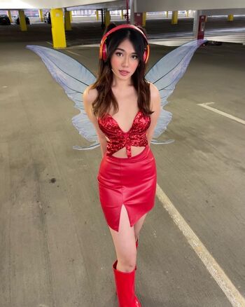 Full leaked Suuhleena private photo