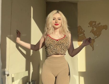 Full leaked Sveta sollar private photo