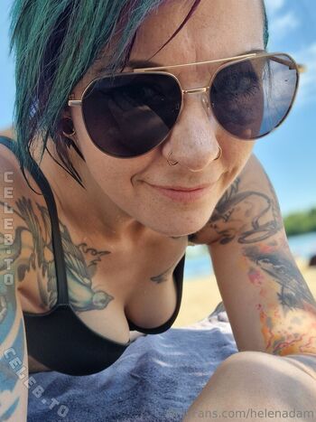 Full leaked Sweetdevilhelen private photo