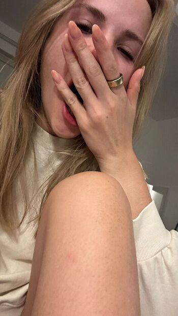 Full leaked Sweetgini private photo