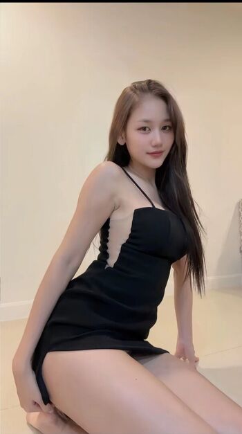Full leaked Sweetthaigirlfriend private photo