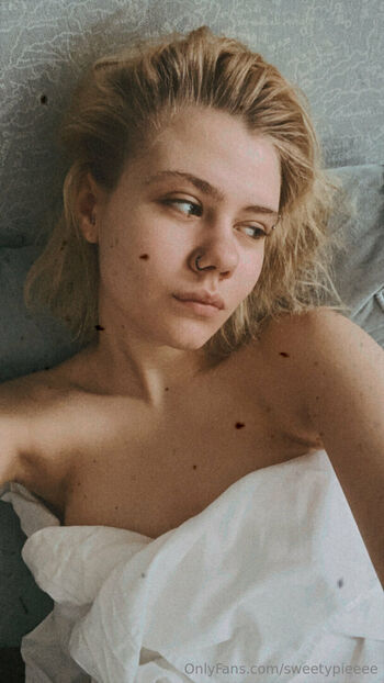 Full leaked Sweetypieeee private photo