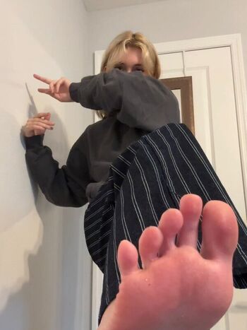 Full leaked Swordfan private photo