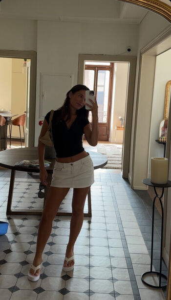 Full leaked Sydney costello private photo