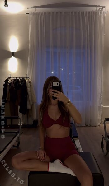 Full leaked Sydney ramolla page private photo