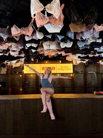 Full leaked Sydney sweeney  page private photo