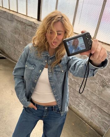 Full leaked Sydney sweeney private photo