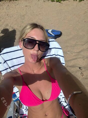 Full leaked Sydney thomas private photo