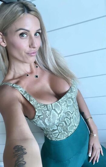 Full leaked Sylvia simpson private photo