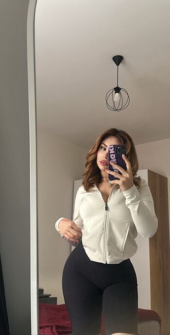Full leaked Symkyck private photo