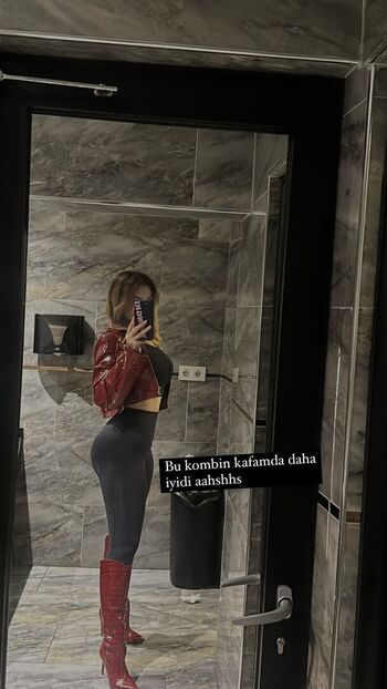 Full leaked Symkyck private photo