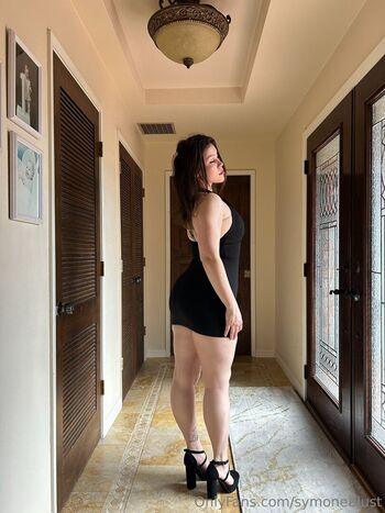 Full leaked Symone blust private photo