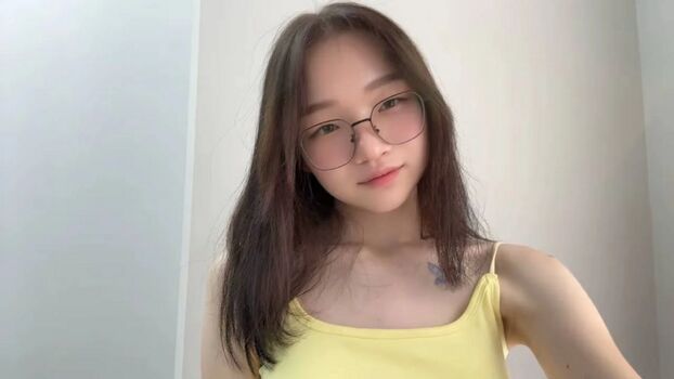 Full leaked Syuri sun private photo