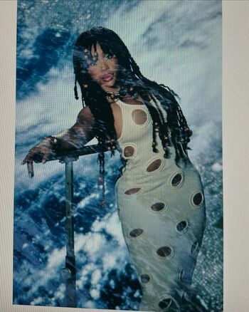Full leaked Sza private photo