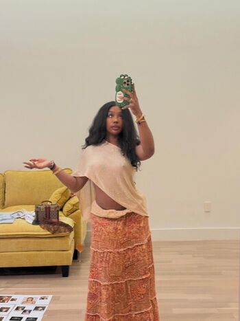 Full leaked Sza private photo