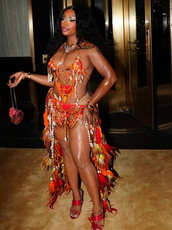 Full leaked Sza private photo