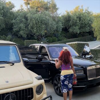 Full leaked Sza private photo