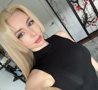Full leaked Tabby catt private photo