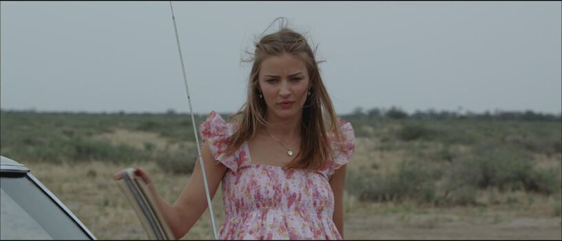 Full leaked Tabrett bethell private photo