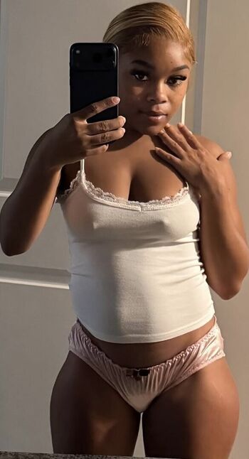Full leaked Taeecuteasss private photo
