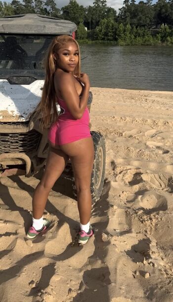 Full leaked Taeecuteasss private photo