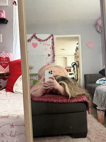 Full leaked Tahcake private photo