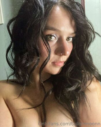 Full leaked Tailorrmoonn private photo