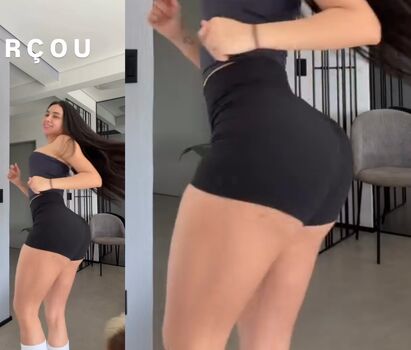 Taina Costa