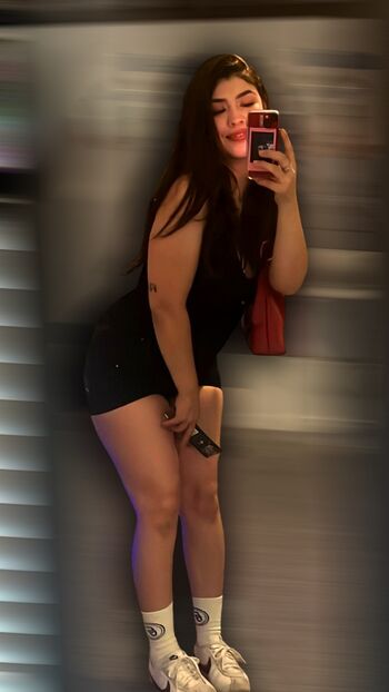 Full leaked Takelilahmae private photo