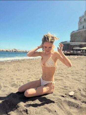 Full leaked Talitha eliana bateman private photo