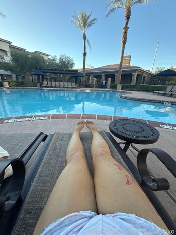 Full leaked Talkherthruitxo private photo