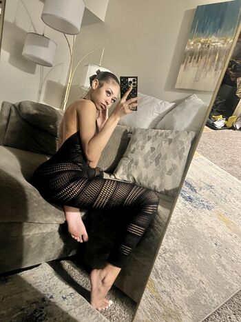 Full leaked Tameliaalexus private photo
