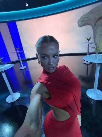 Full leaked Tammy hembrow page private photo